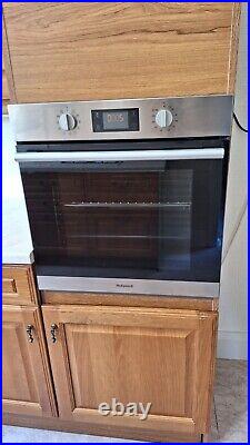 Hotpoint SA2844HIX Class 2 Built In 60cm A+ Electric Single Oven Stainless